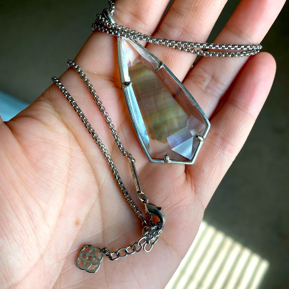 Rhodium and black Mother of Pearl Kendra Scott Carole Necklace